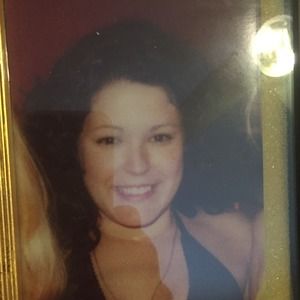 Meet your Posher, Candice